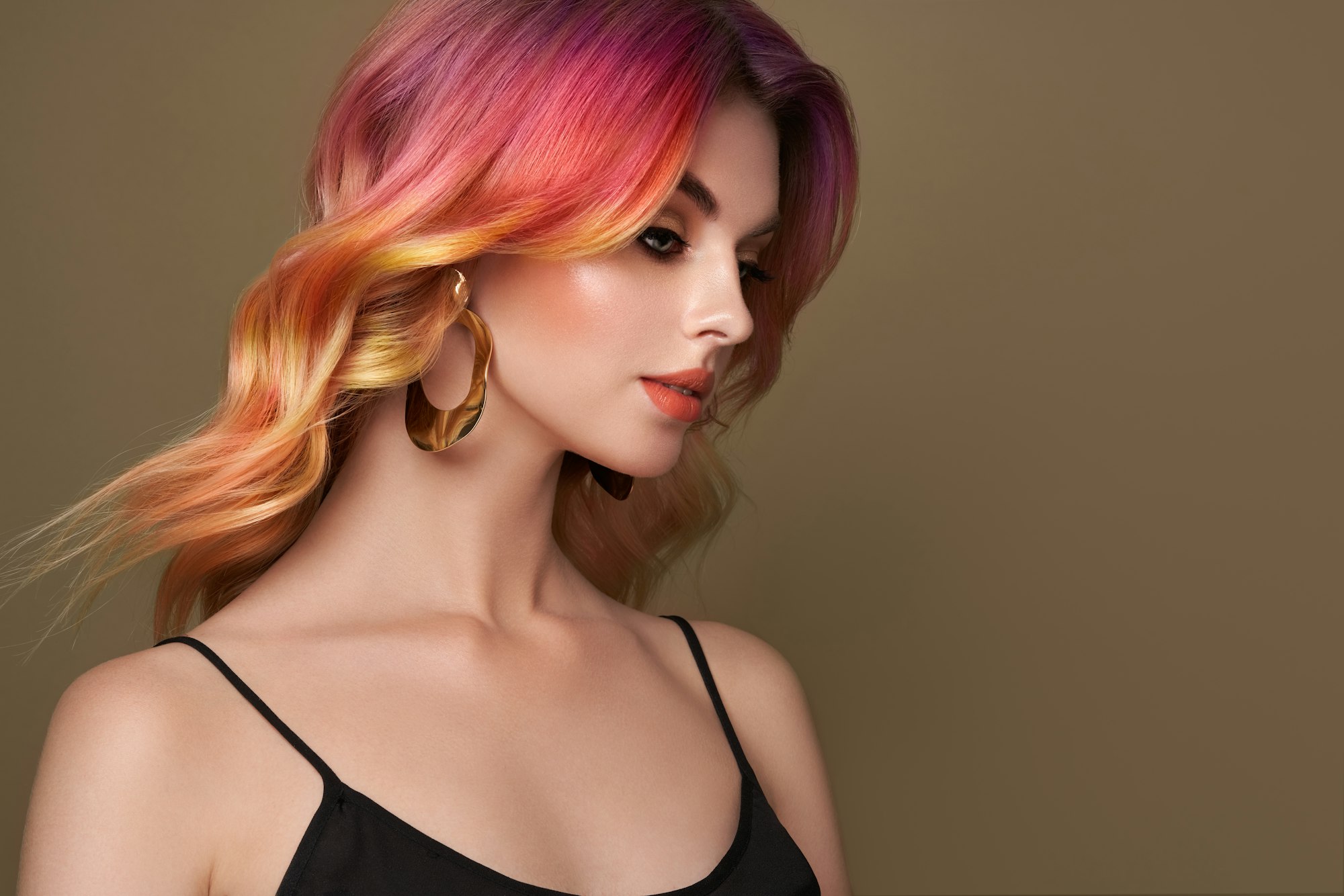 Read more about the article Top Hair Trends for the Season: Cuts, Colours, and Styles to Try Now!